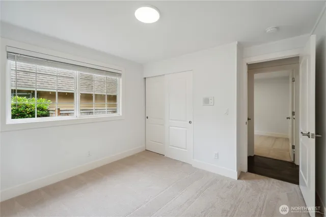 $3,800 | 16525 Northeast 28th Street, Bellevue, WA 98008