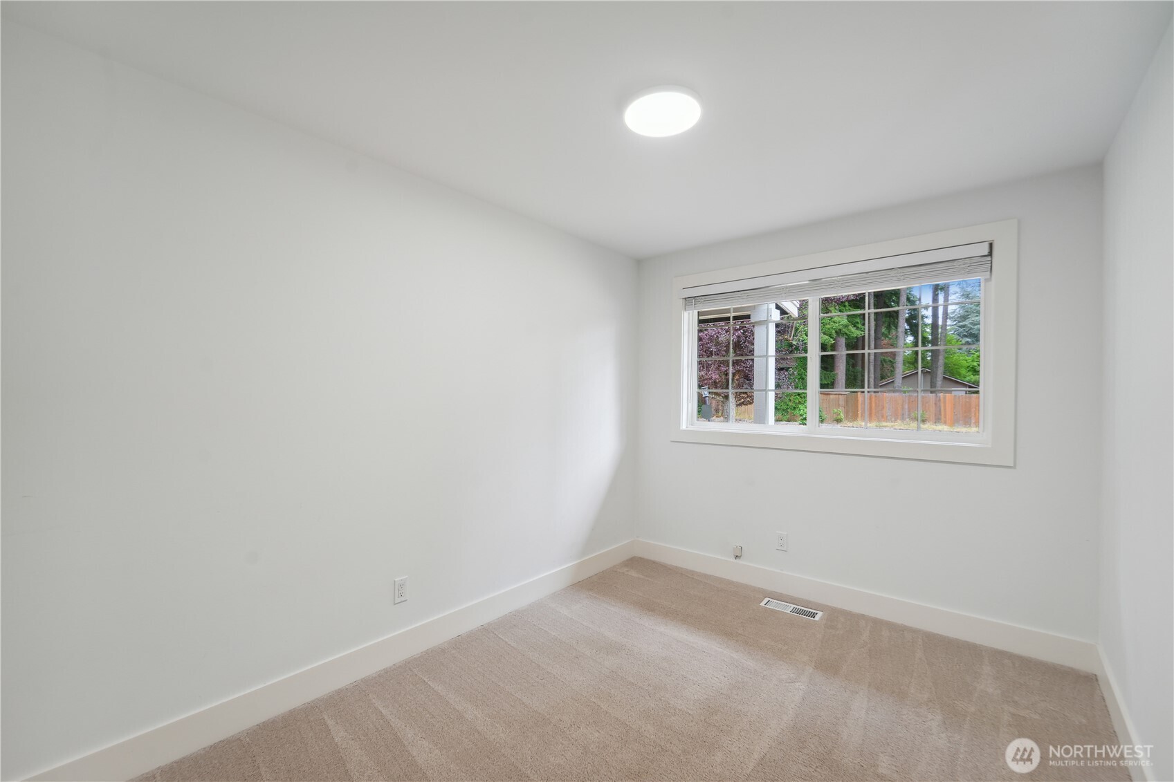 16525 Northeast 28th Street Bellevue, WA 98008 - Photo 10 of 16