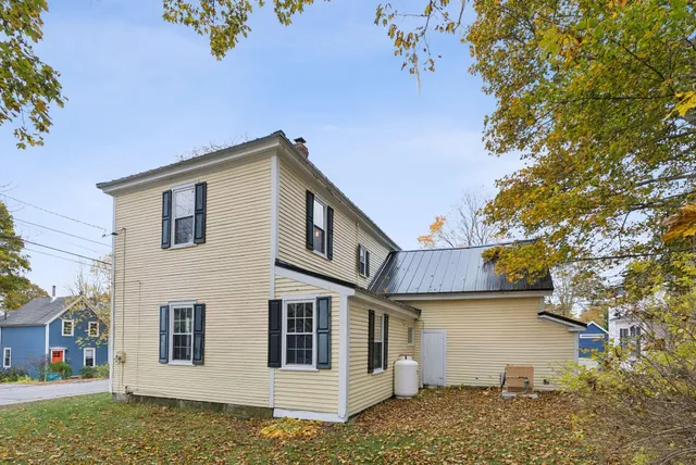 $379,000 | 444 Middle Street, Bath, ME 04530