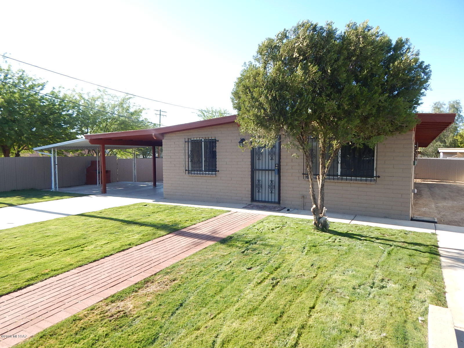 2042 West Grant Road Tucson, AZ 85745 - Photo 2 of 32 Gallery Image 2