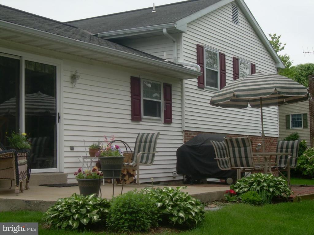 28 Green Acre Road Lititz, PA 17543 - Photo 10 of 21 Gallery Image 10