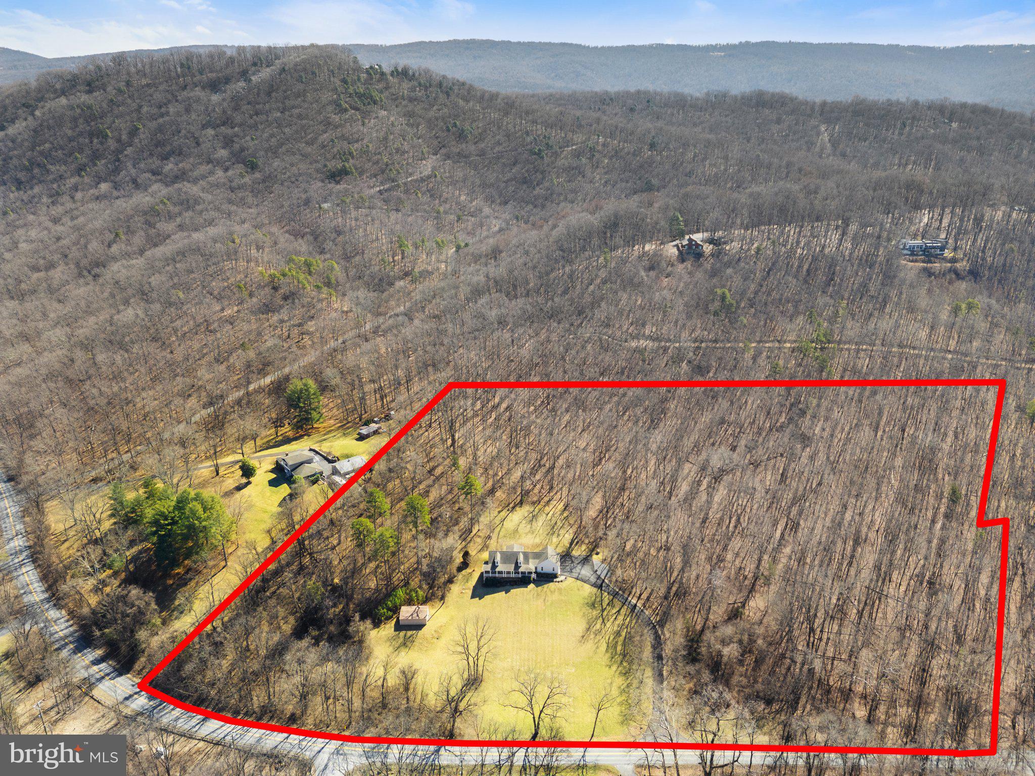 7010 Howellsville Road Boyce, VA 22620 - Photo 4 of 79 Gallery Image 4