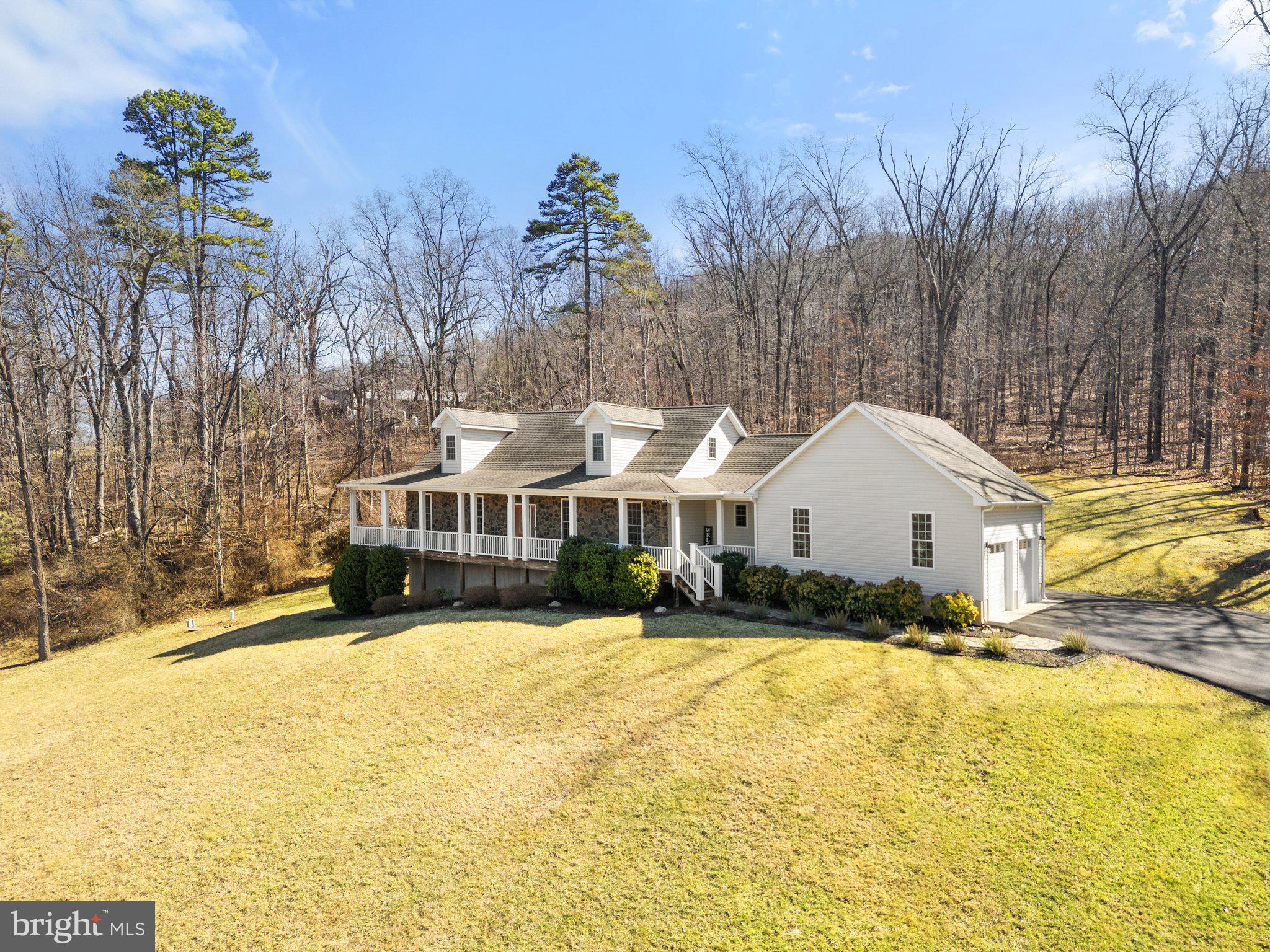 7010 Howellsville Road Boyce, VA 22620 - Photo 10 of 79 Gallery Image 10