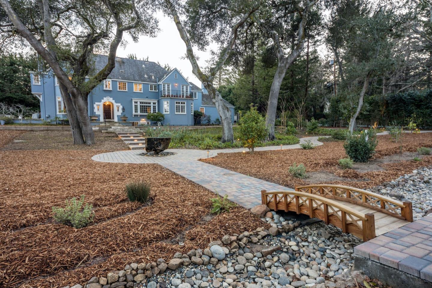 372 Poett Road Hillsborough, CA 94010 - Photo 3 of 56 Gallery Image 3