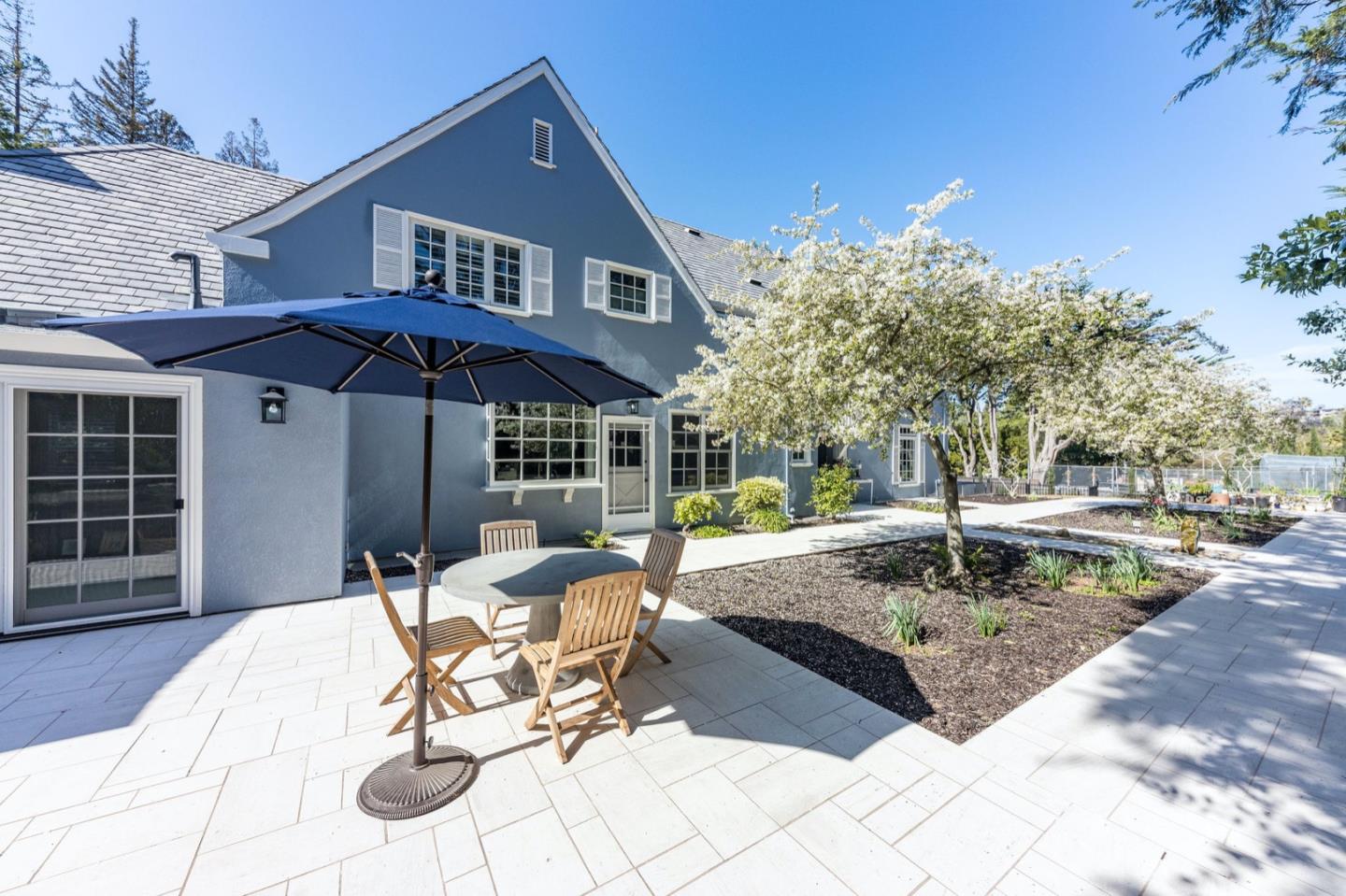372 Poett Road Hillsborough, CA 94010 - Photo 45 of 56 Gallery Image 45