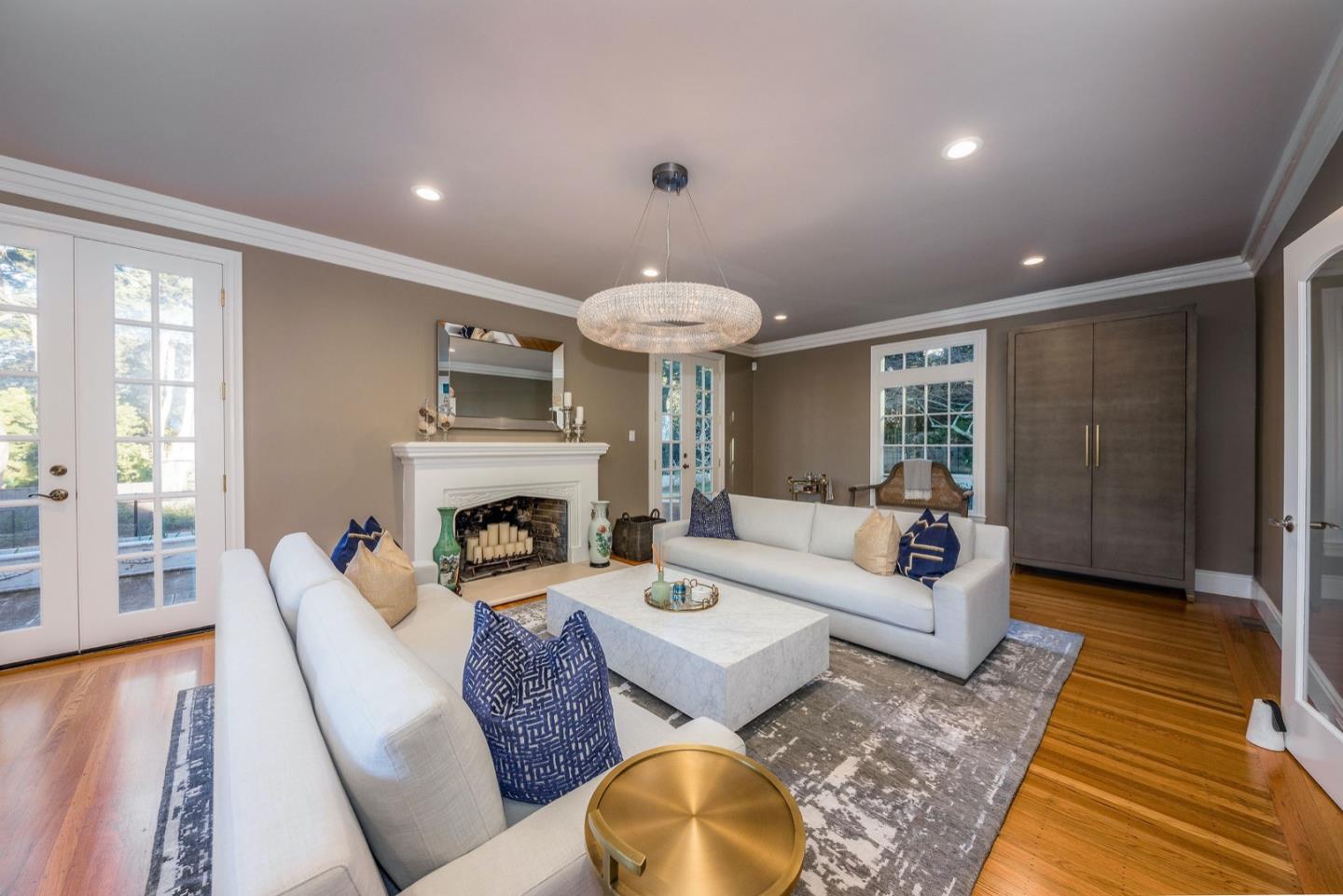 372 Poett Road Hillsborough, CA 94010 - Photo 8 of 56 Gallery Image 8
