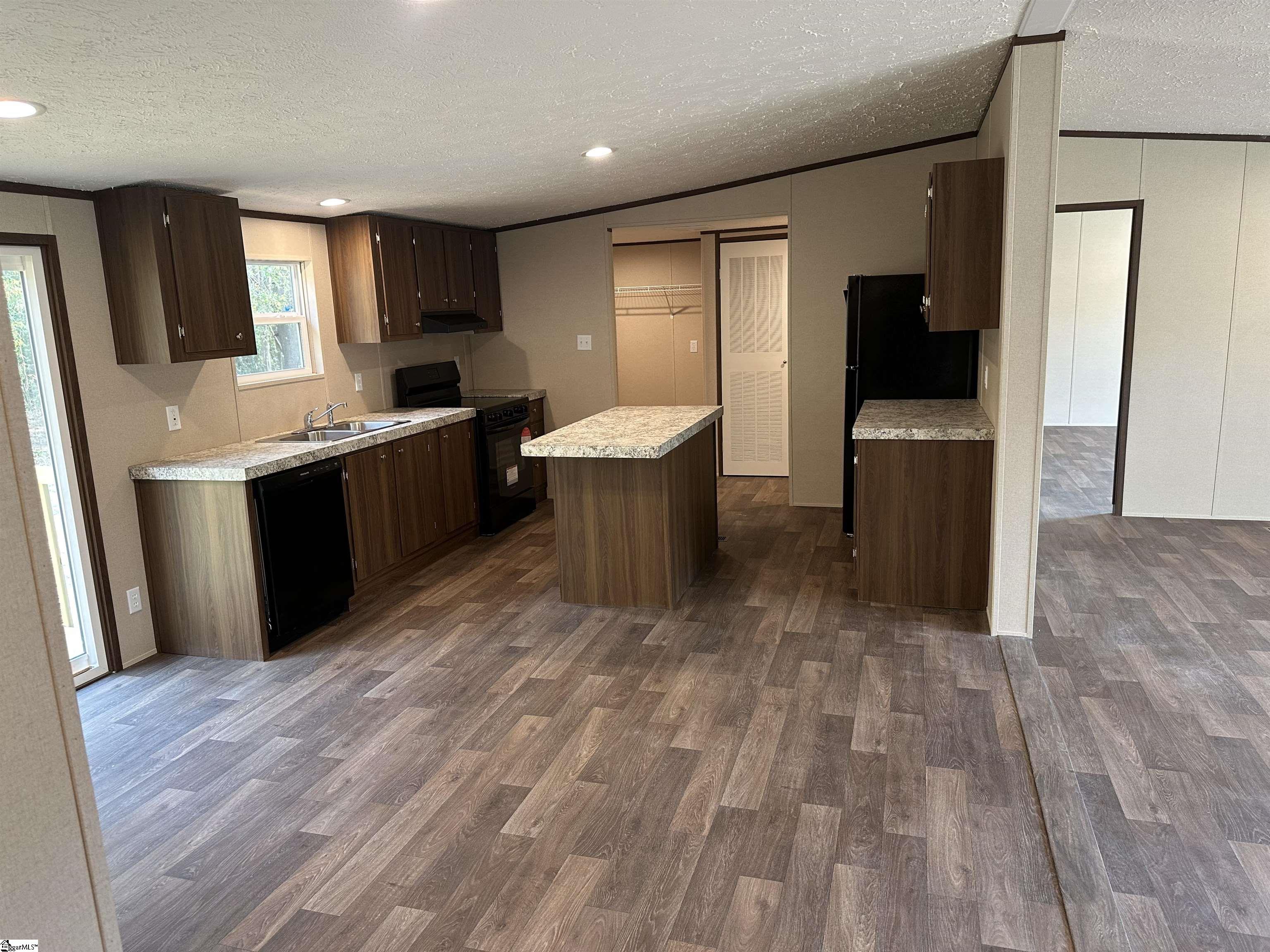 119 Florence Street Calhoun Falls, SC 29628 - Photo 7 of 10