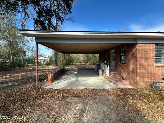 $180,000 | 299 Warren Street, Allendale, SC 29810