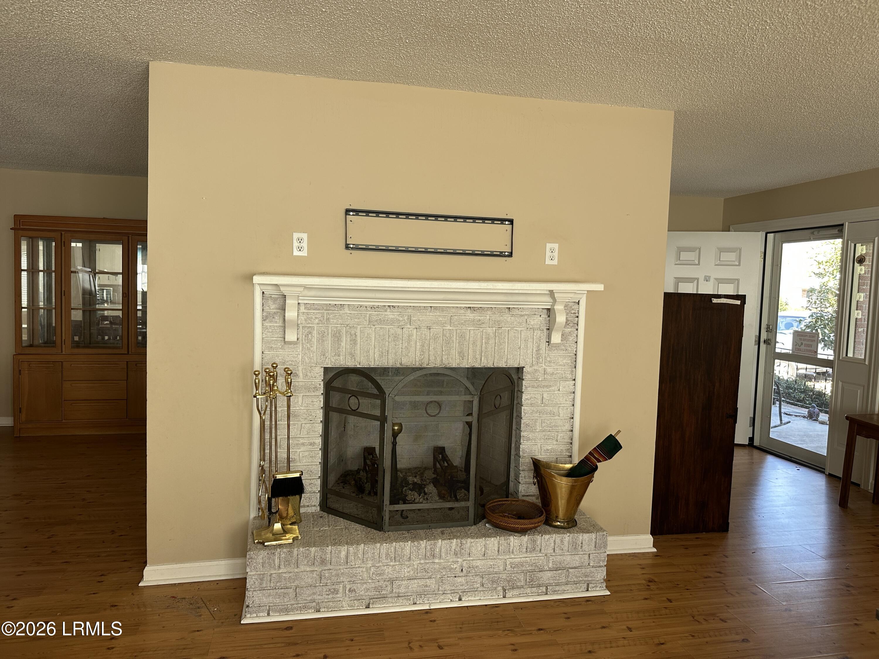 299 Warren Street Allendale, SC 29810 - Photo 7 of 28 IMG_6227