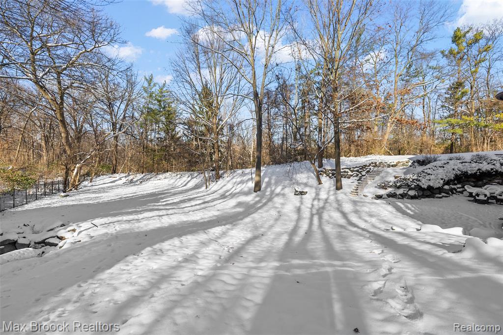 59 Hidden Ridge Bloomfield Hills, MI 48304 - Photo 48 of 50 Gallery Image 48