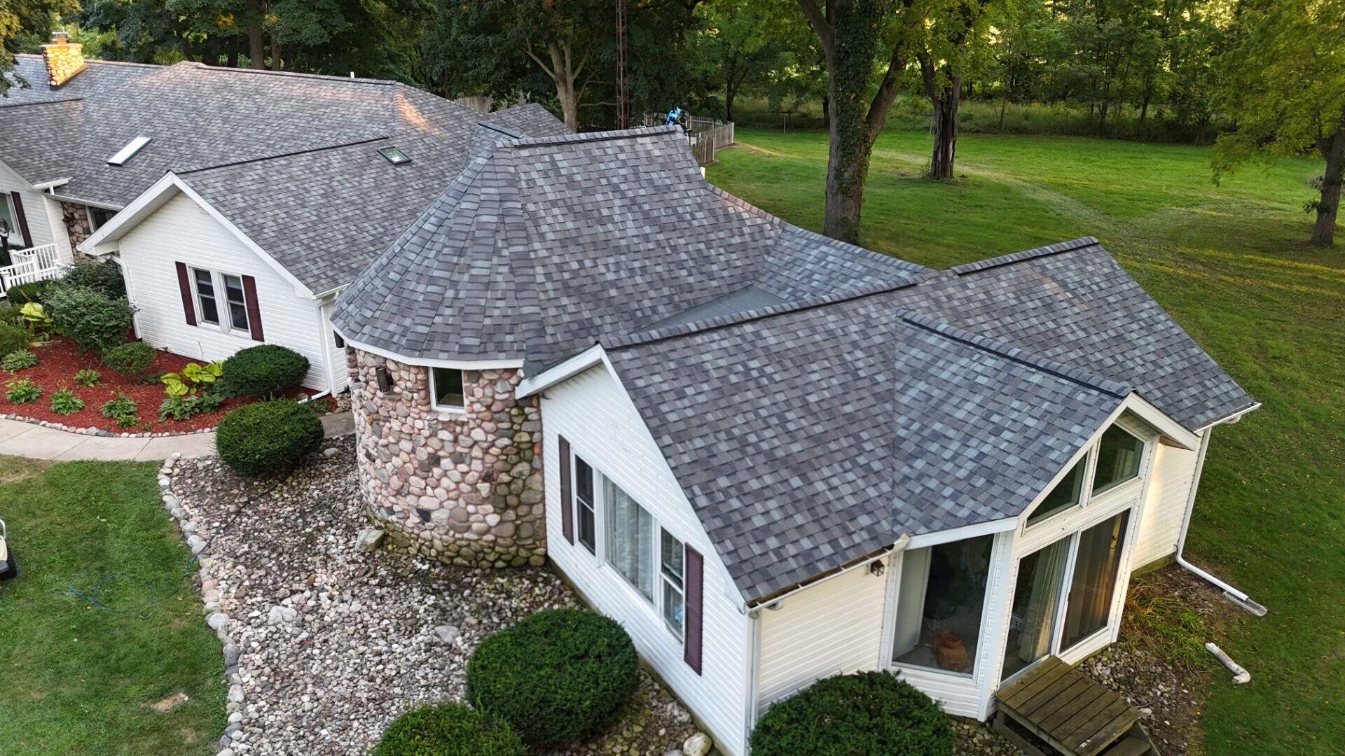 2320 Portage Road Niles, MI 49120 - Photo 2 of 56 IMG_2165