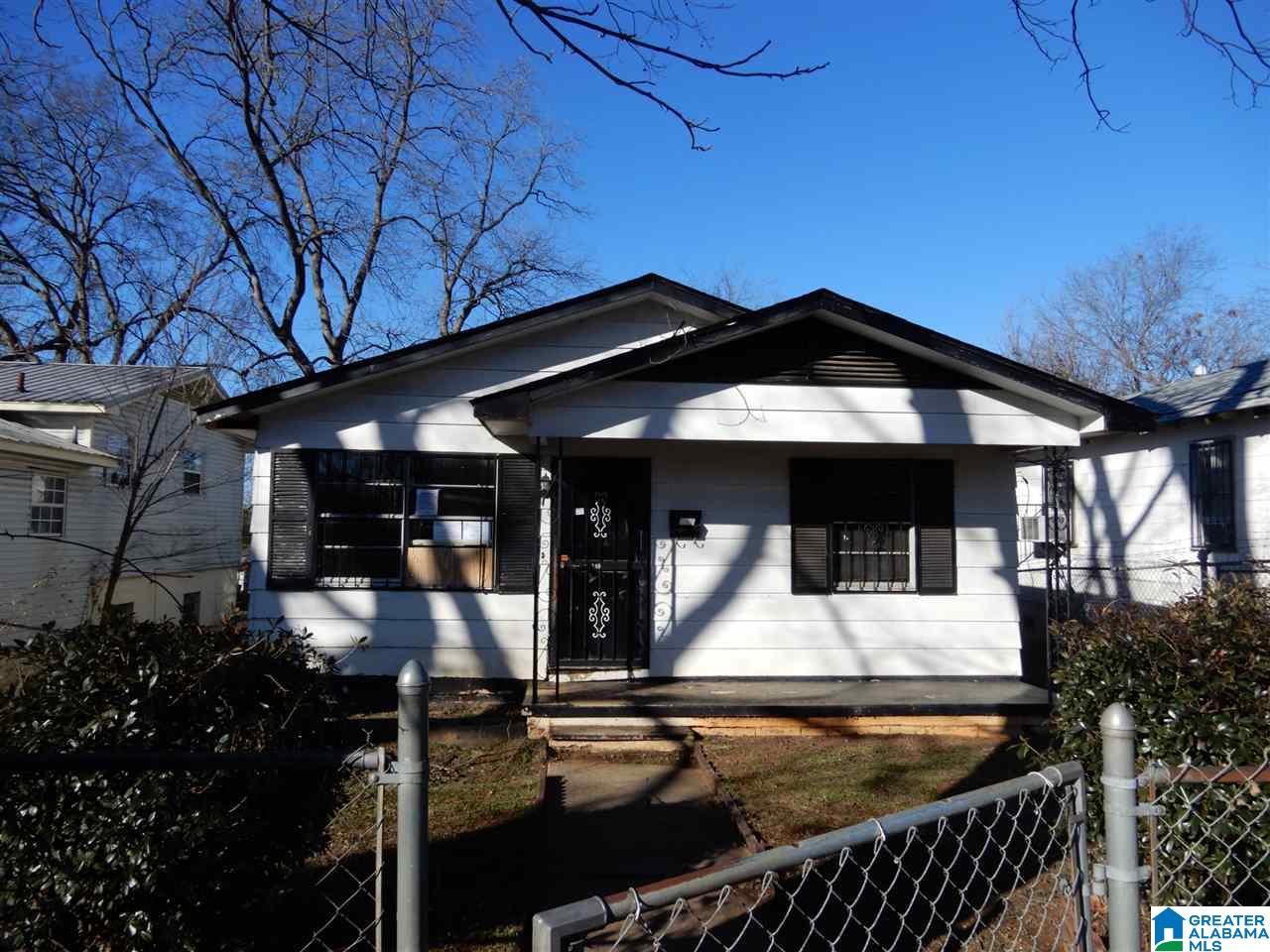 2140 Powderly Avenue Southwest Birmingham, AL 35211 - Photo 1 of 11
