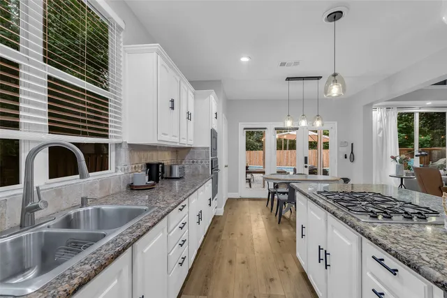 $4,700 | 211 Maple Path Place, The Woodlands, TX 77382