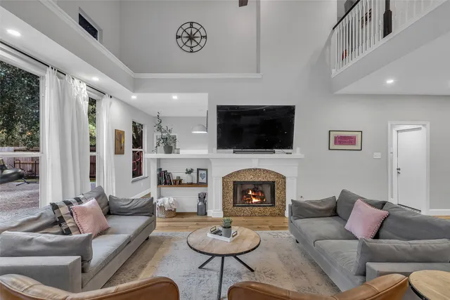 $4,700 | 211 Maple Path Place, The Woodlands, TX 77382