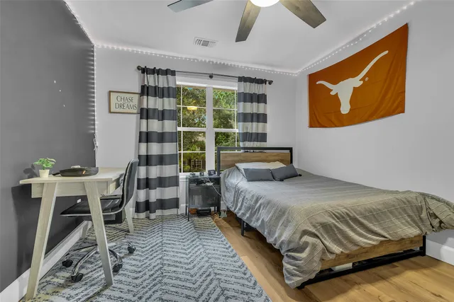 $4,700 | 211 Maple Path Place, The Woodlands, TX 77382