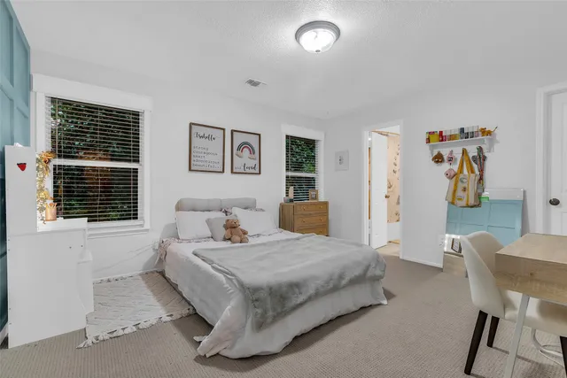 $4,700 | 211 Maple Path Place, The Woodlands, TX 77382