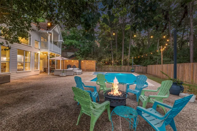 $4,700 | 211 Maple Path Place, The Woodlands, TX 77382