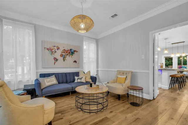 $4,700 | 211 Maple Path Place, The Woodlands, TX 77382