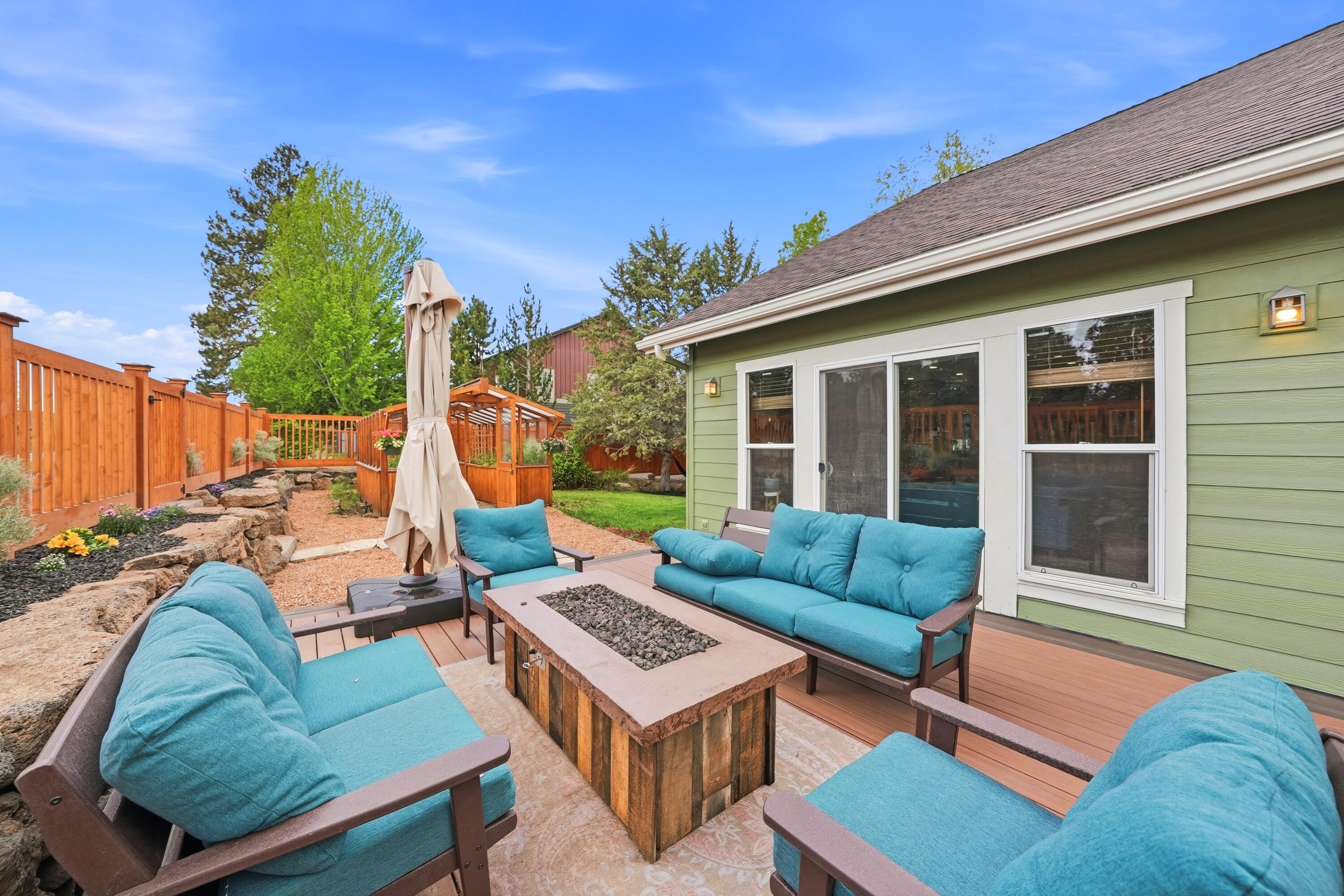 61153 Ridgewater Loop Bend, OR 97702 - Photo 38 of 63 51-print-Riley_Visuals_016