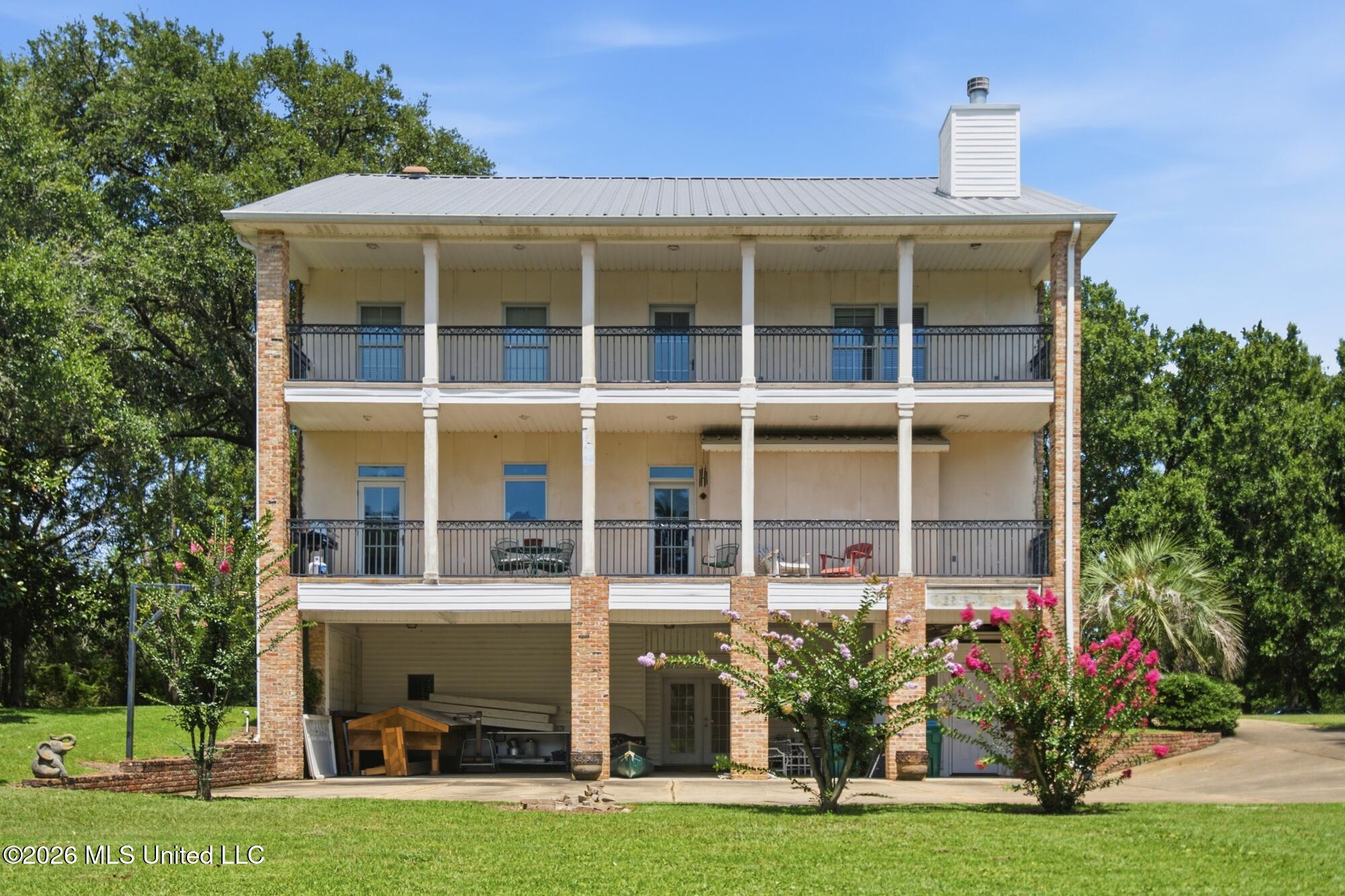 1409 Ladnier Road Gautier, MS 39553 - Photo 63 of 70 61_dsc01415