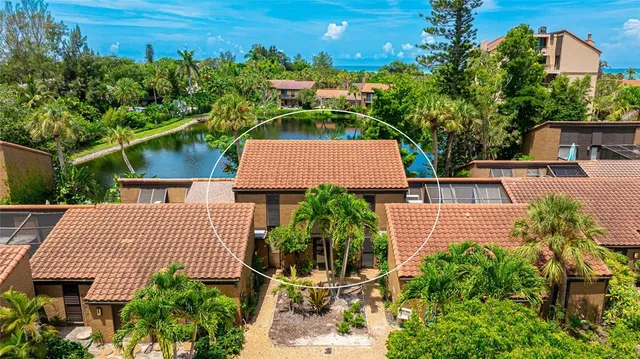 $3,500 | 11 Sandy Cove Road, Unit 8F, Sarasota, FL 34242