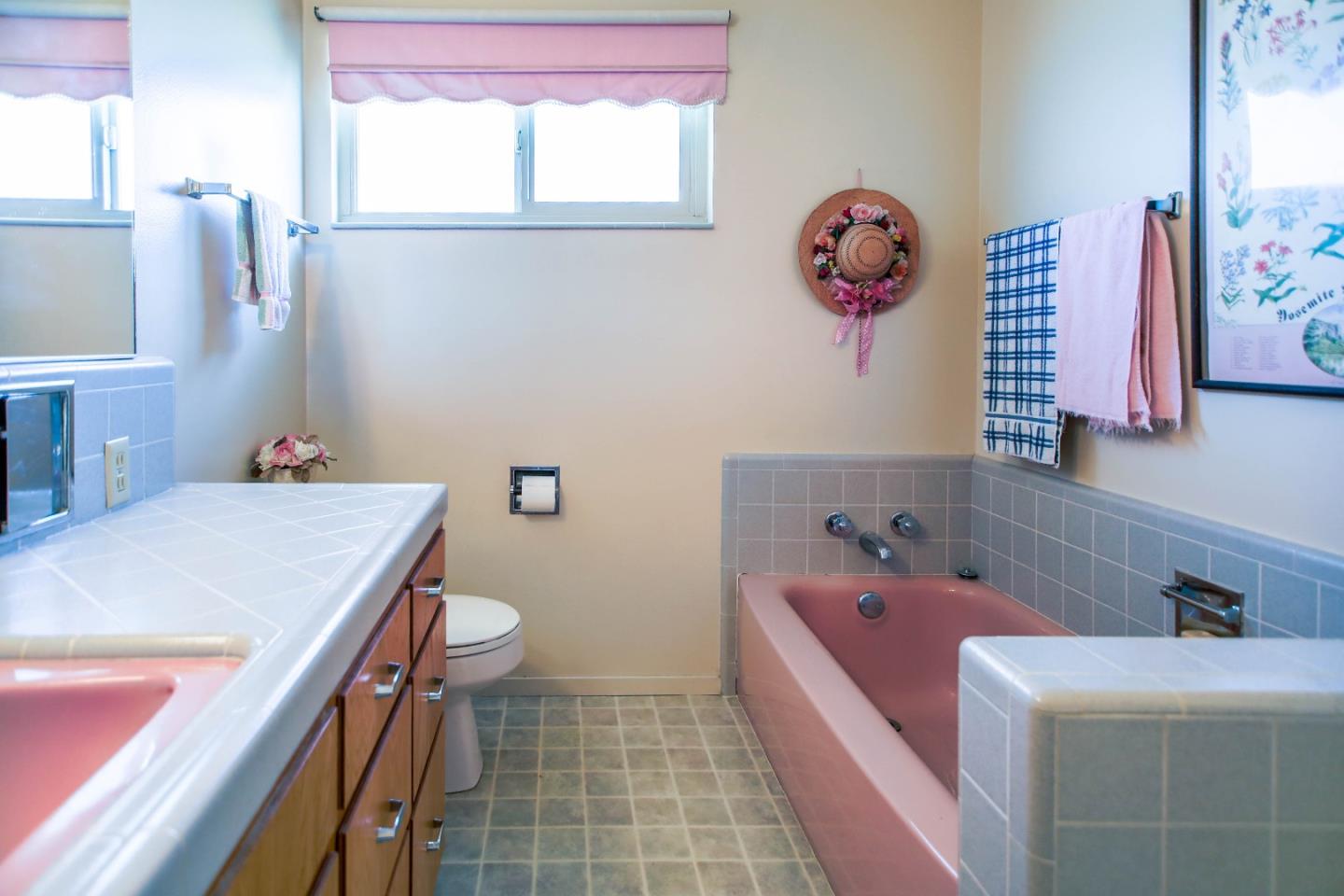 1660 Valley View Road Hollister, CA 95023 - Photo 25 of 31 Gallery Image 25