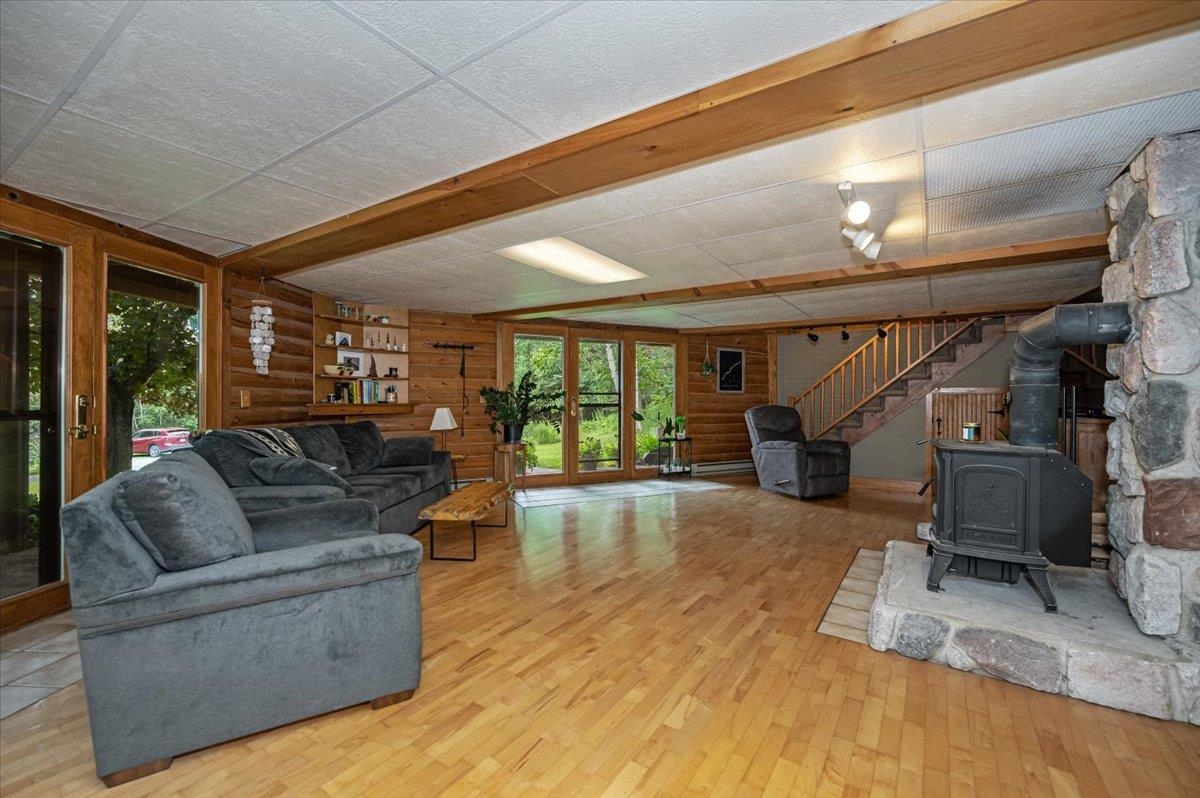 1903 Old North Shore Road Duluth, MN 55804 - Photo 17 of 39
