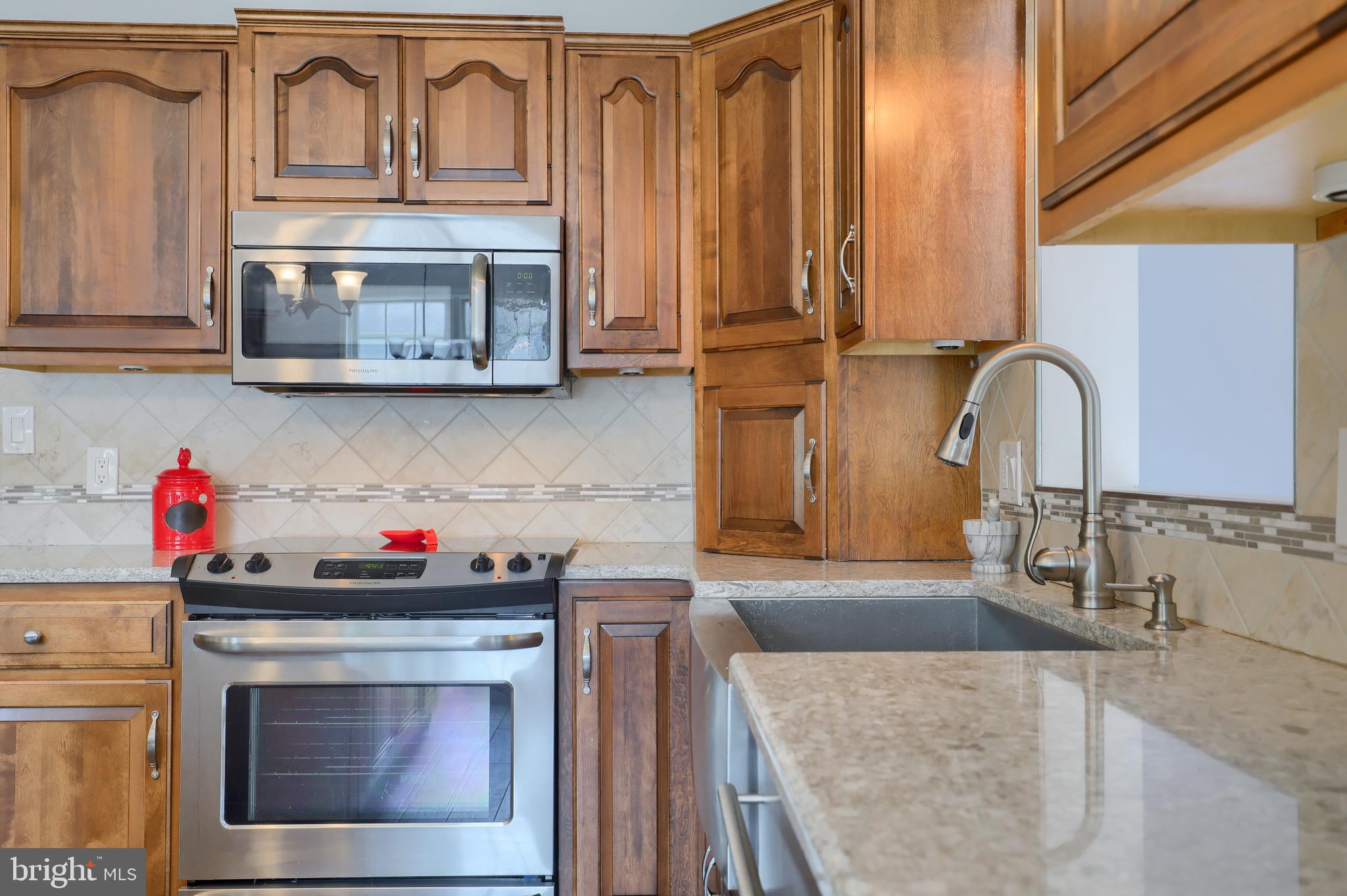 122 Church Road Lititz, PA 17543 - Photo 18 of 44 Kitchen
