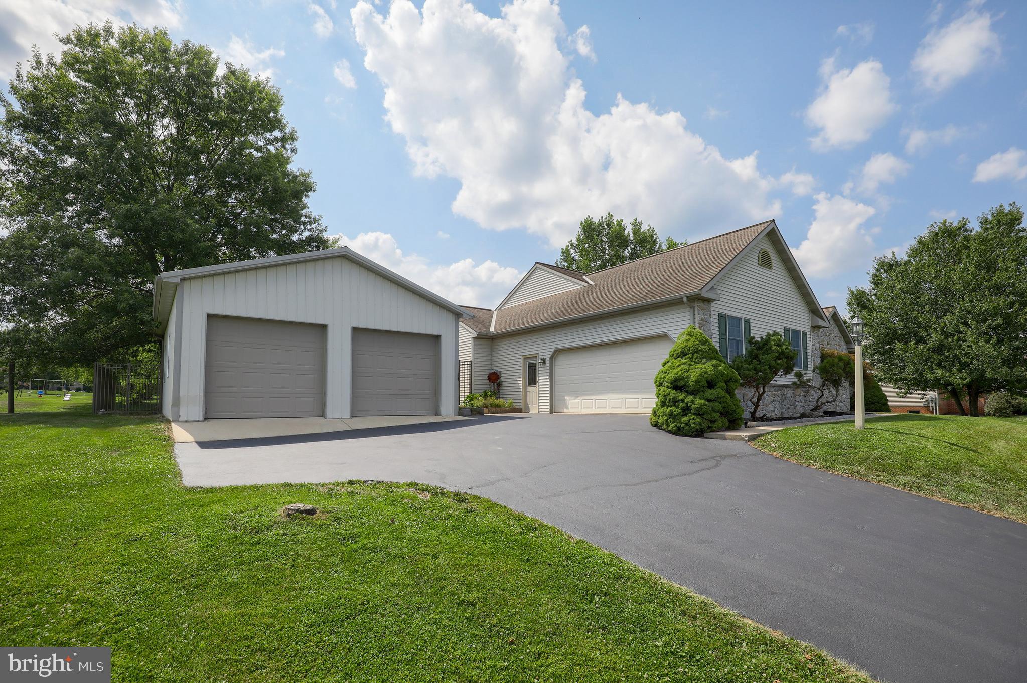 122 Church Road Lititz, PA 17543 - Photo 40 of 44 4-Car Garage(s)