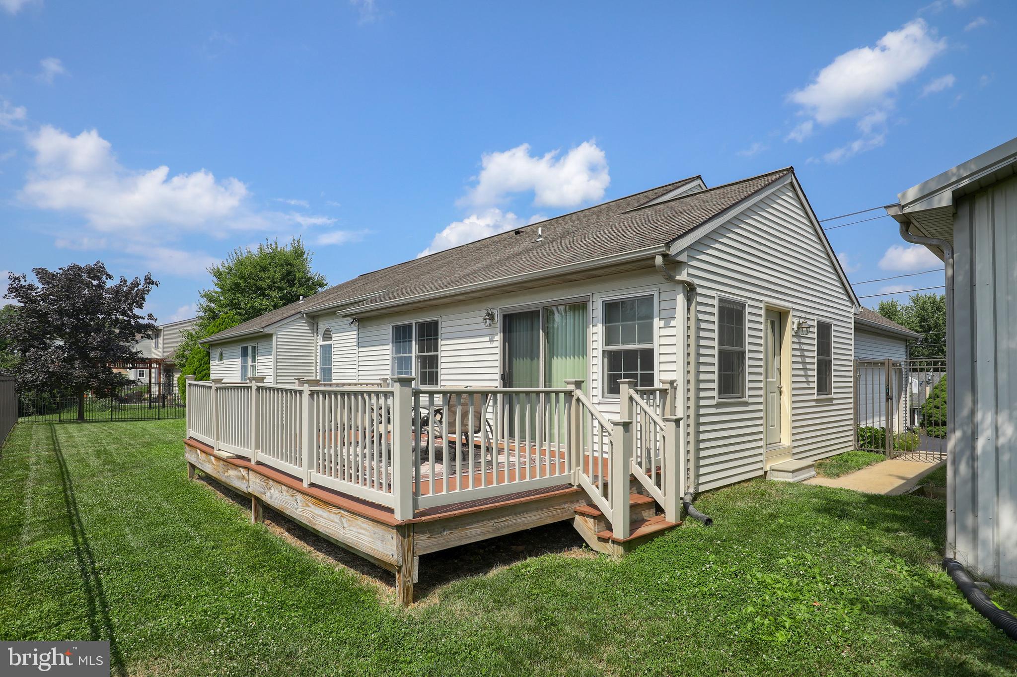 122 Church Road Lititz, PA 17543 - Photo 41 of 44 Deck