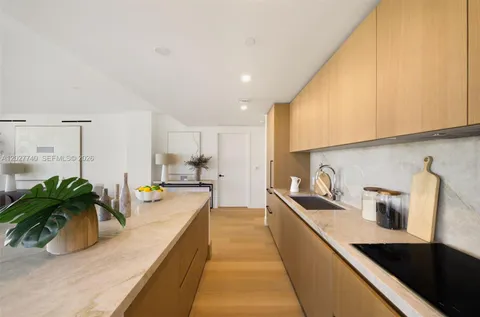 $3,650,000 | 1177 Kane Concourse, Unit 404, Bay Harbor Islands, FL 33154