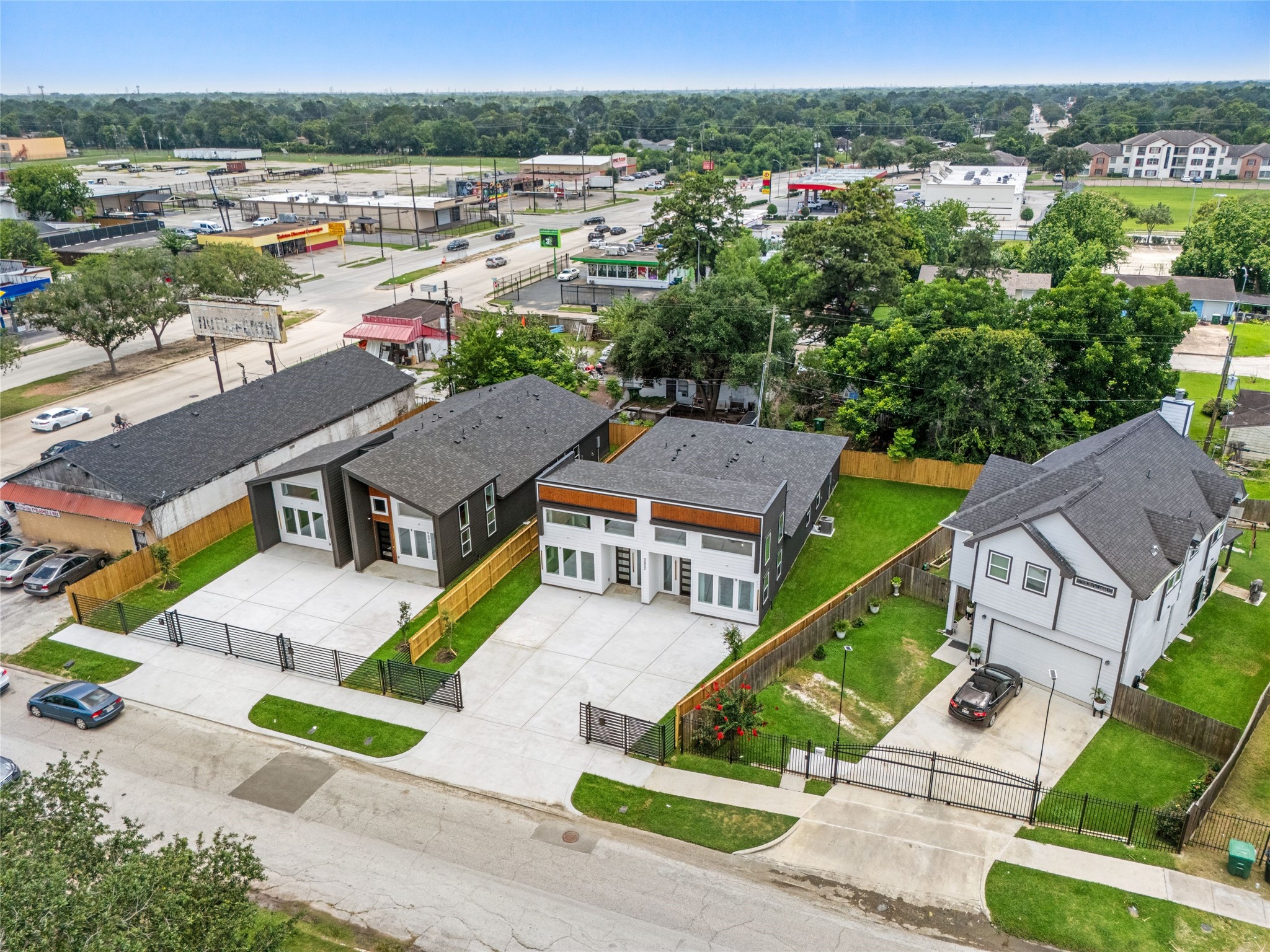 5602 Pershing Street Houston, TX 77033 - Photo 24 of 25