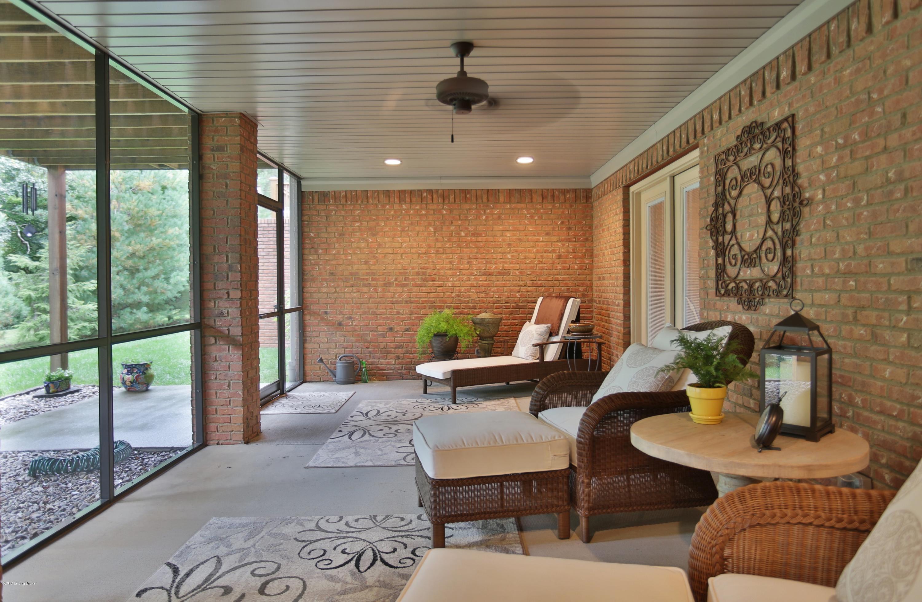 10612 Riva Road Louisville, KY 40223 - Photo 27 of 30 Screen porch
