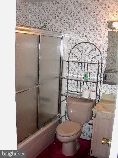 1986 Valley Road Annapolis, MD 21401 - Photo 2 of 13 Bath