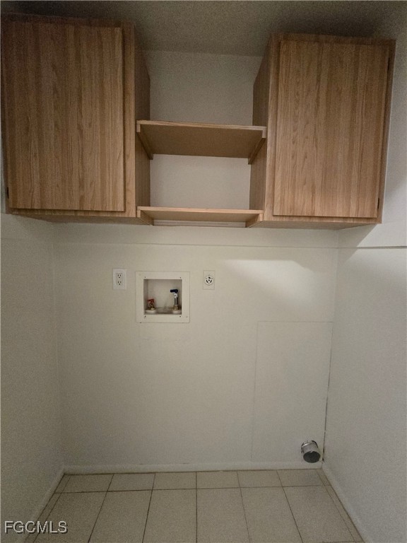 4803 Triton Court East, Unit 2 Cape Coral, FL 33904 - Photo 16 of 18 close up of a white marble wall