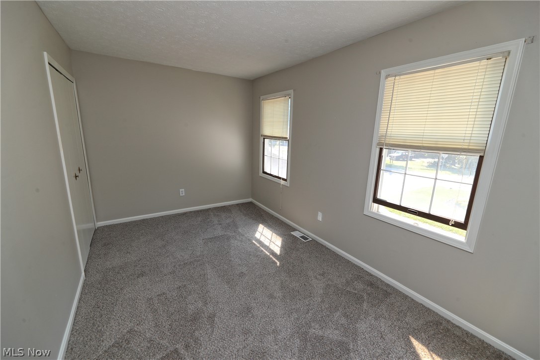5829 Chapel Road, Unit B Madison, OH 44057 - Photo 16 of 18