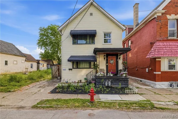 $199,800 | 96 Detroit Street, Buffalo, NY 14206