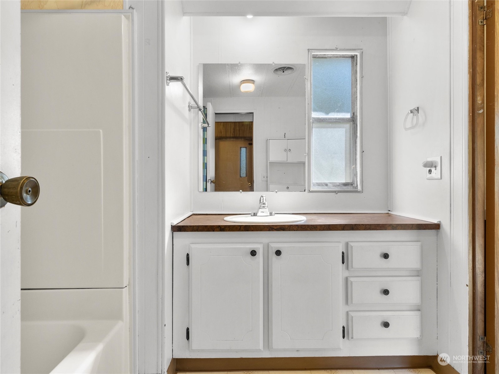 1020 Ocean Beach Road Hoquiam, WA 98550 - Photo 17 of 37 Gallery Image 17