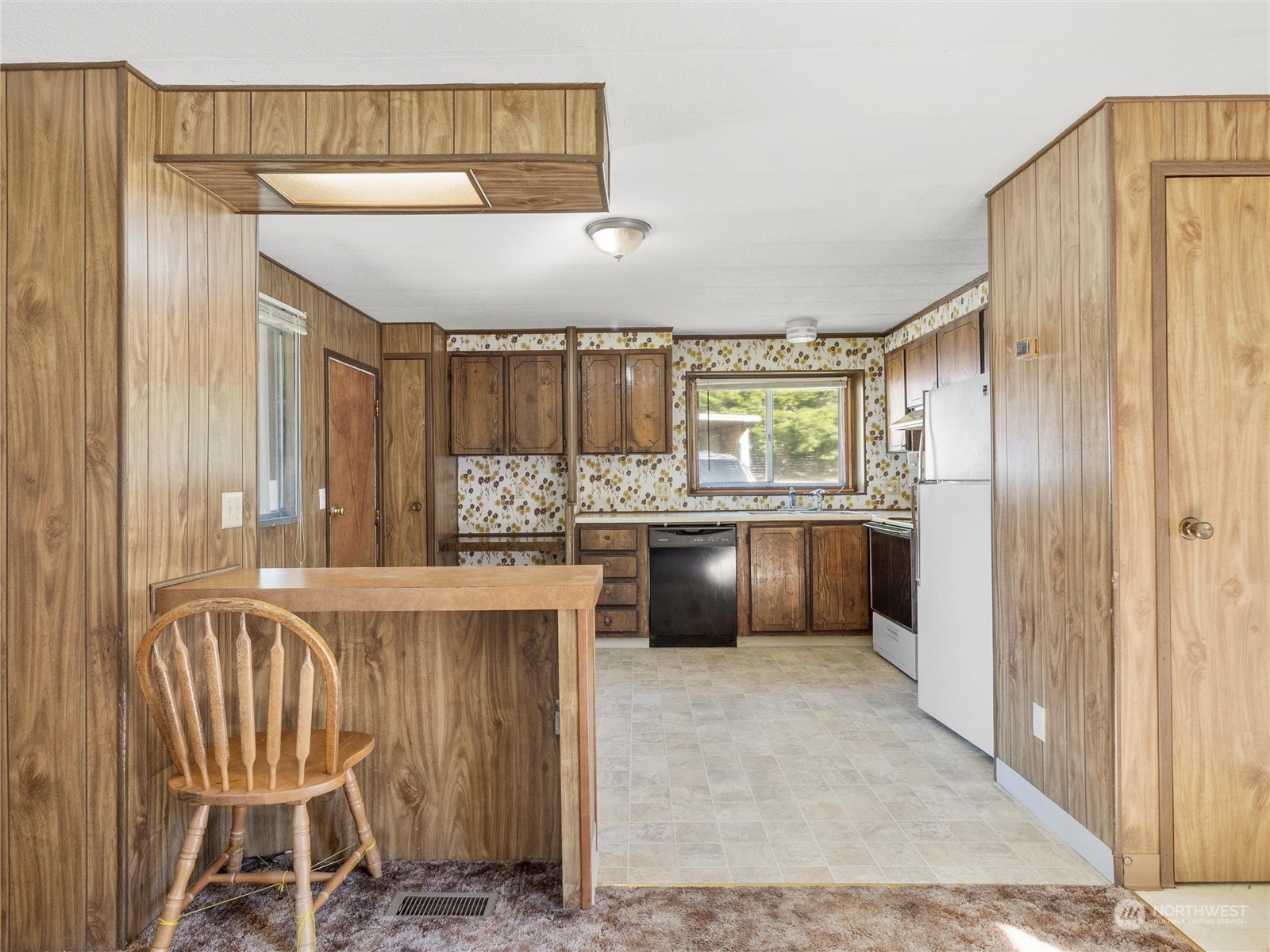 1020 Ocean Beach Road Hoquiam, WA 98550 - Photo 10 of 37 Gallery Image 10