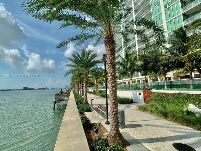 $3,650 | 555 Northeast 30th Street, Unit 1004, Miami, FL 33137