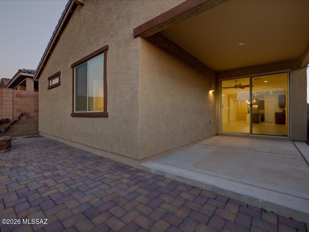14031 East Golden Oaks Road Vail, AZ 85641 - Photo 36 of 40 45-10Interior08