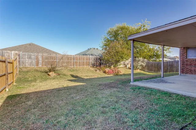$279,000 | 941 La Sierra Drive, Crowley, TX 76036
