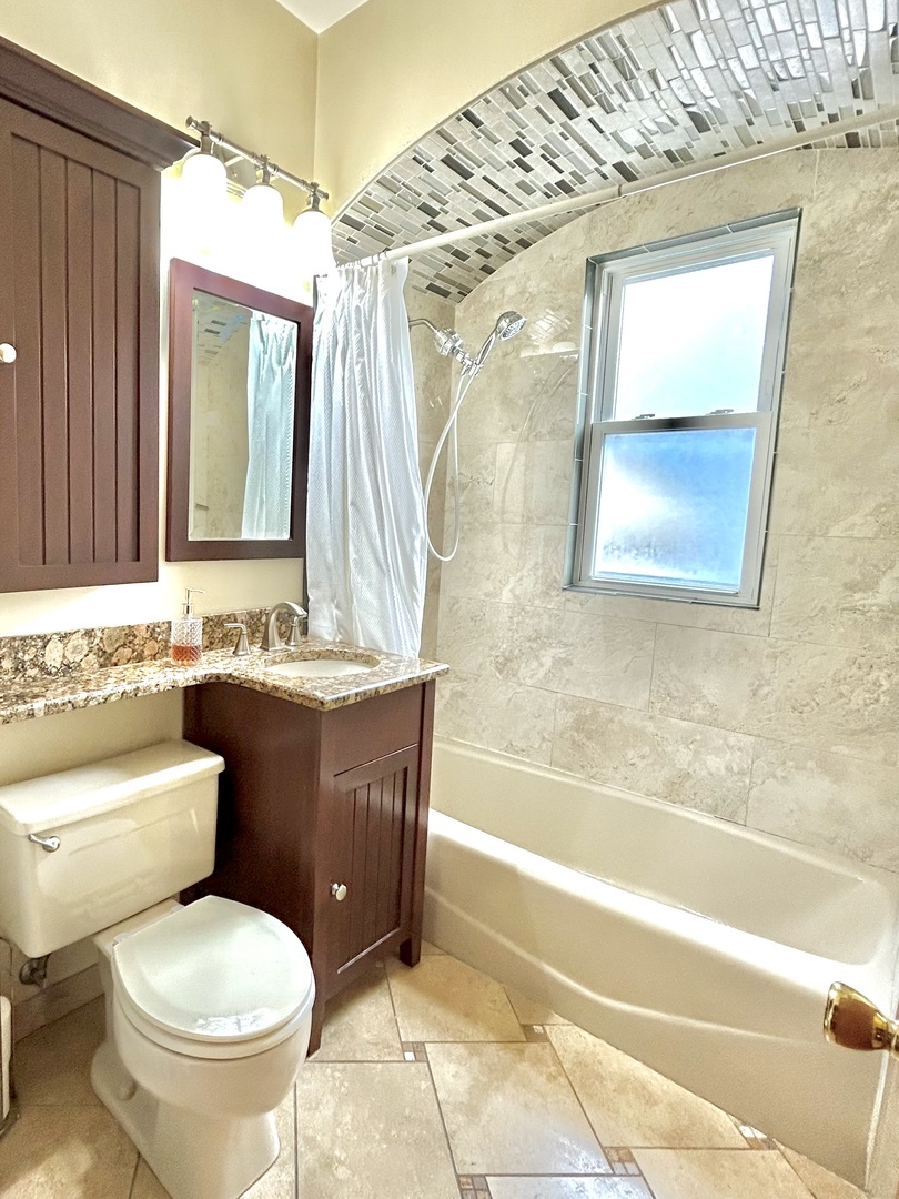 3901 Custer Avenue Lyons, IL 60534 - Photo 10 of 19