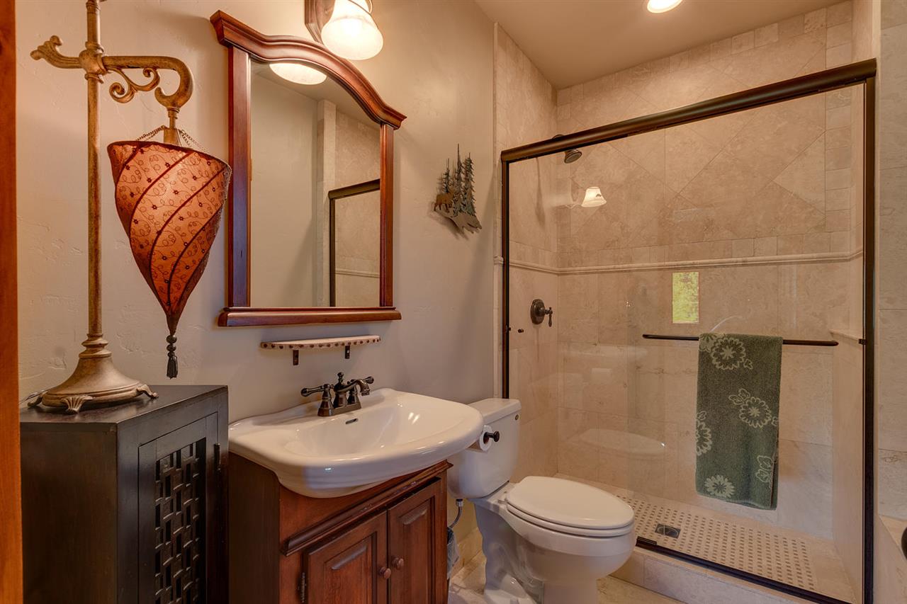 11760 Kitzbuhel Road Truckee, CA 96161 - Photo 16 of 18 Gallery Image 16