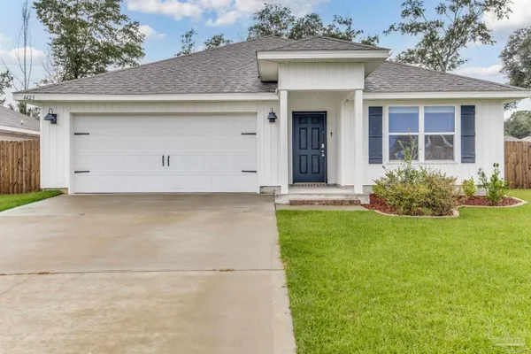 $1,950 | 4423 White Cedar Court, Pace, FL 32571