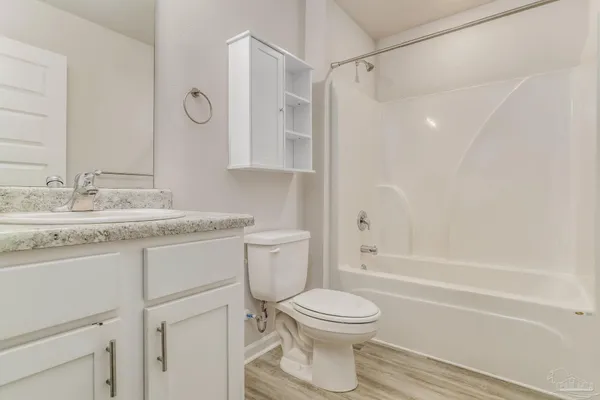 $1,950 | 4423 White Cedar Court, Pace, FL 32571