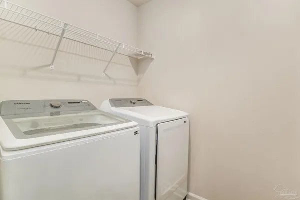 $1,950 | 4423 White Cedar Court, Pace, FL 32571