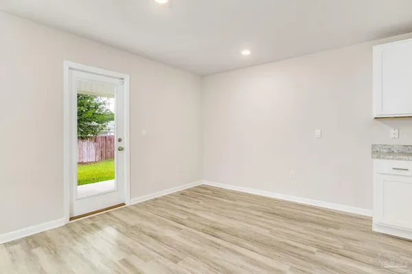 $1,950 | 4423 White Cedar Court, Pace, FL 32571