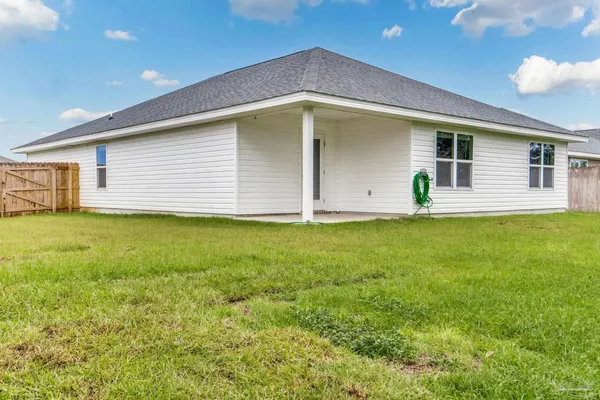 $1,950 | 4423 White Cedar Court, Pace, FL 32571