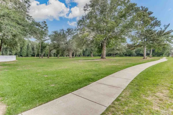 $1,950 | 4423 White Cedar Court, Pace, FL 32571